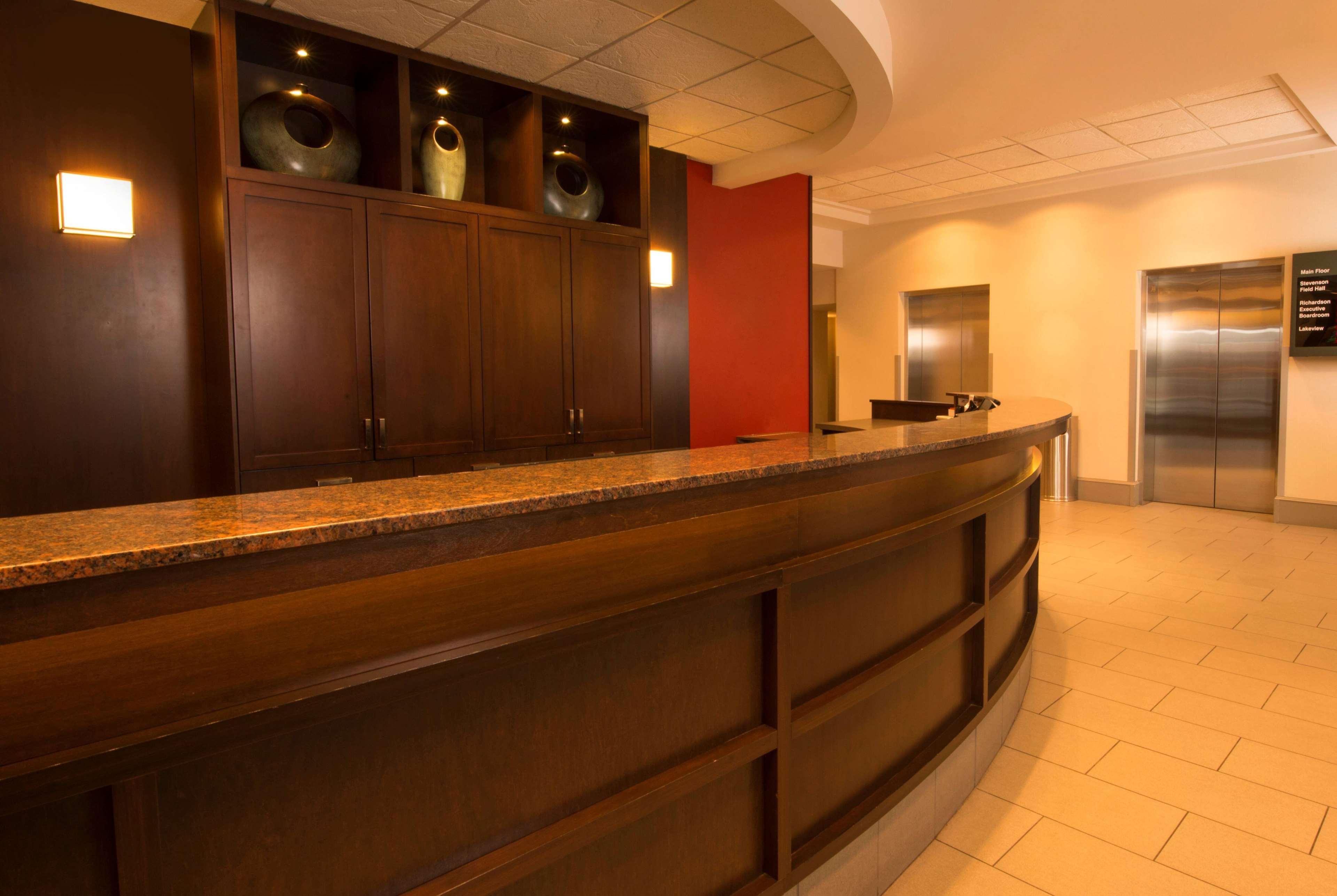 เลควิว ซิกเนเจอร์, เทรดมาร์ก คอลเล็กชั่น บาย วินด์แฮม Hotel วินนิเพก ภายนอก รูปภาพ