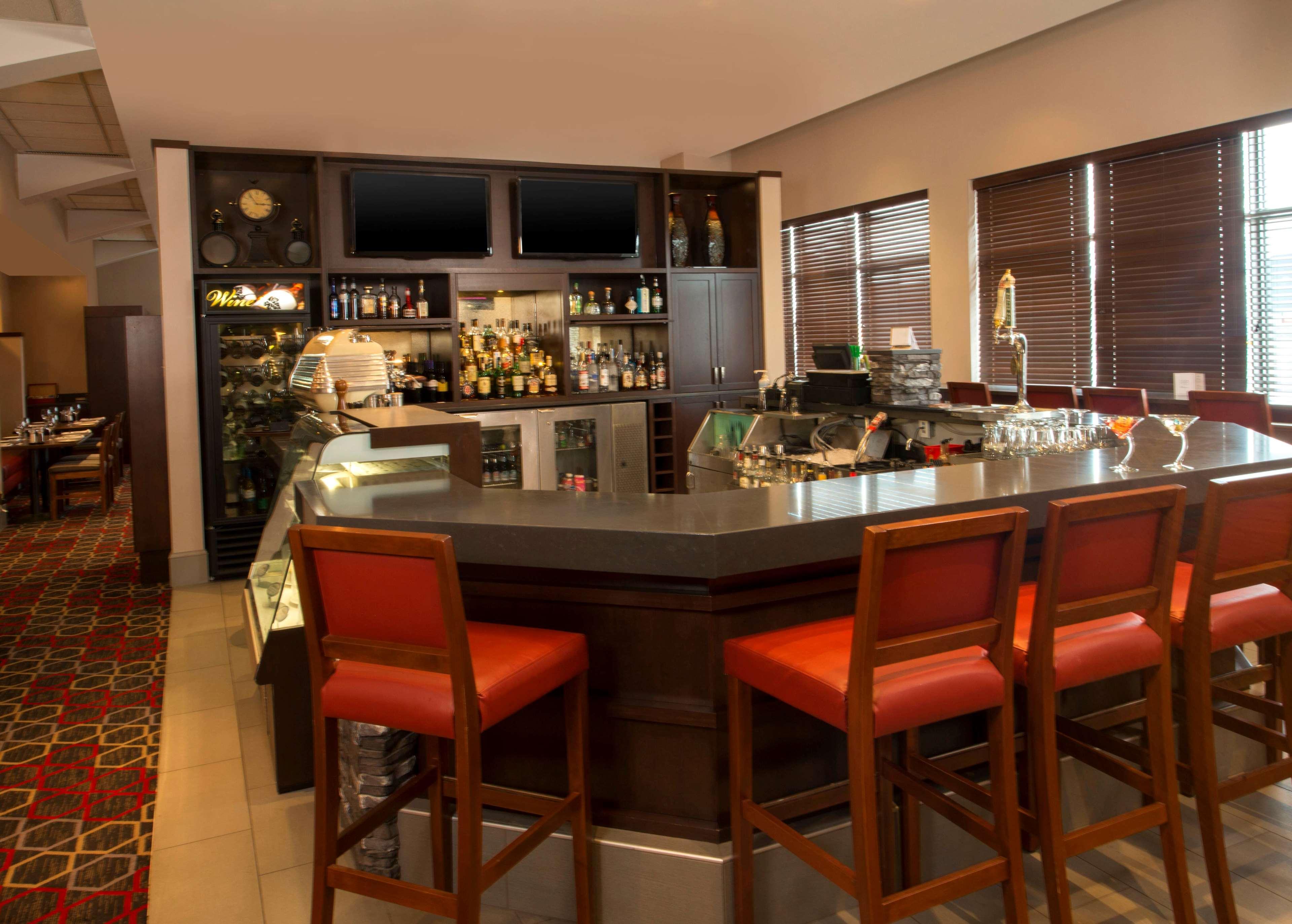 เลควิว ซิกเนเจอร์, เทรดมาร์ก คอลเล็กชั่น บาย วินด์แฮม Hotel วินนิเพก ภายนอก รูปภาพ